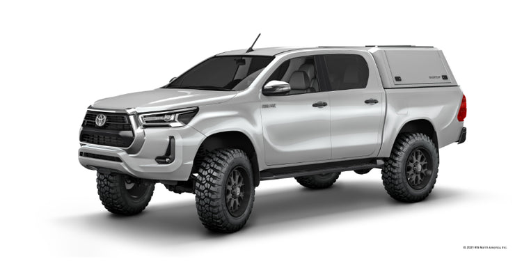 Évasion Sophistiquée: Hilux Revo et son Hardtop RSI SMARTCAP EVOa Blanc Pur