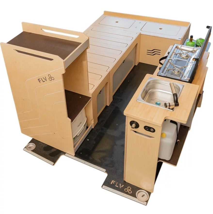 module intérieur en bois pour aménager son van avec un espace lit