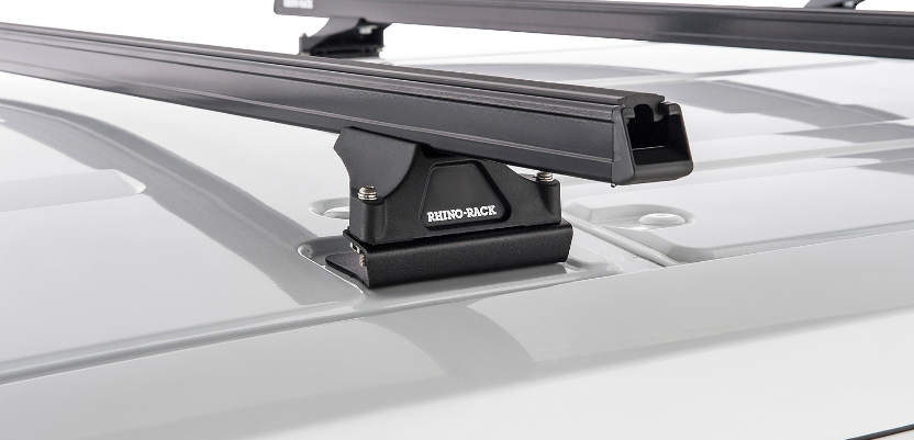 Rhinorack Ford Transit 2014+ Solution: Barres carrés de Haute Qualité