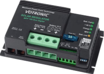 régulateur de charge noir et vert de la marque Votronic