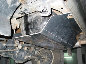 plaque de protection en Alu fixée sous le véhicule pour protéger