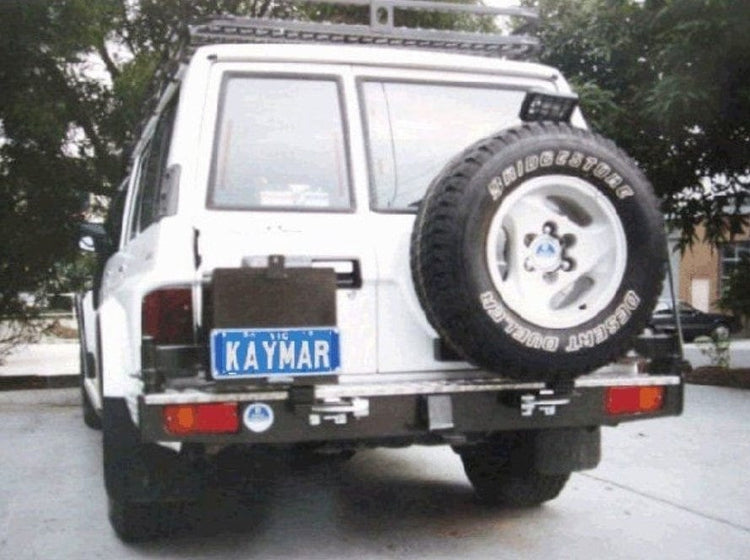 Pare-chocs arrière Kaymar - Nissan Patrol Y60 1988-97 Pare-choc + Porte Roue Gauche