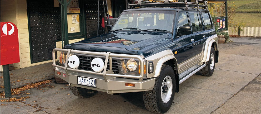 Pare-chocs avant ARB Deluxe - Nissan Patrol Y60