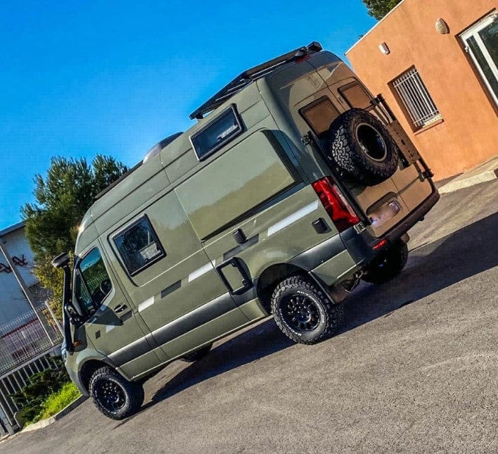 Porte-roue arrière gauche N4 - Mercedes Sprinter 2018+