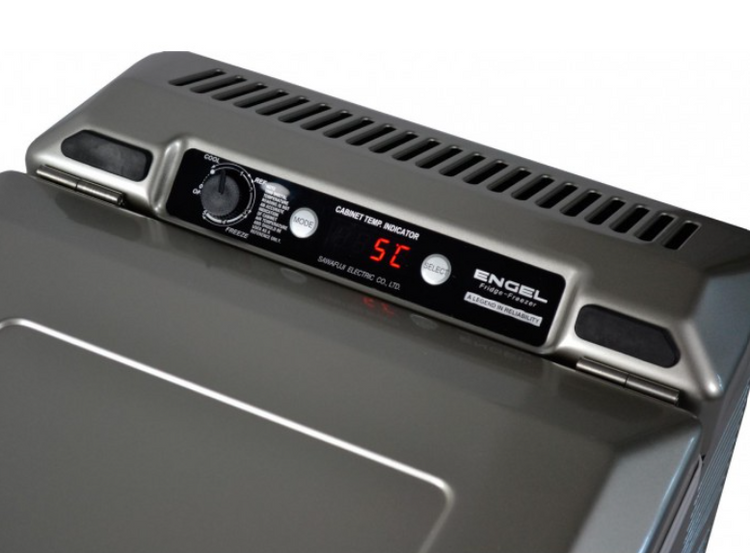 affichage digital d'un réfrigérateur engel avec molette de gestion température