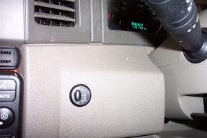 Bouton intérieur d'une voiture pour la gestion du réservoir LRA