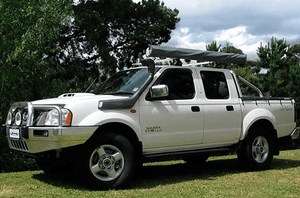 Snorkel Safari 4x4 - Nissan Navara D22 2.5L Double batteries