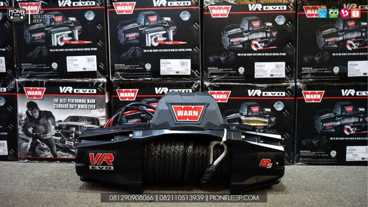 Treuil WARN VR-EVO 8-S - 3.6 Tonnes - 12V - Synthétique