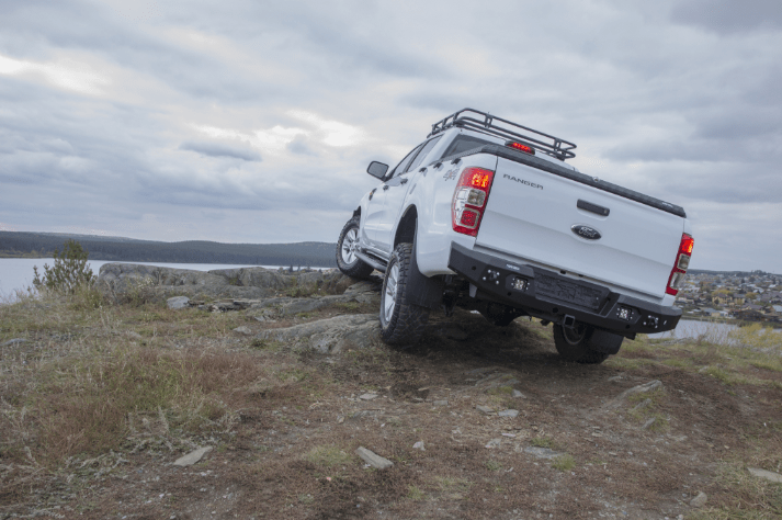 Pare-chocs arriere RIVAL avec feux LED - Ford Ranger 2012+